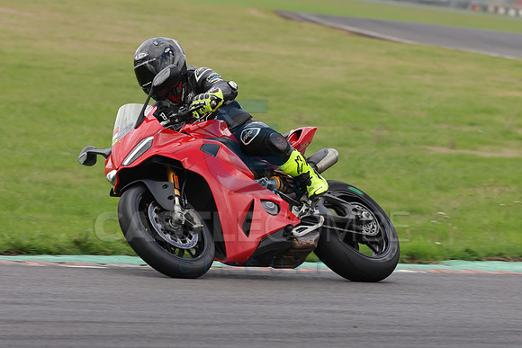 BIKES 0819