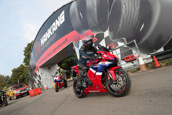 BIKES 0100