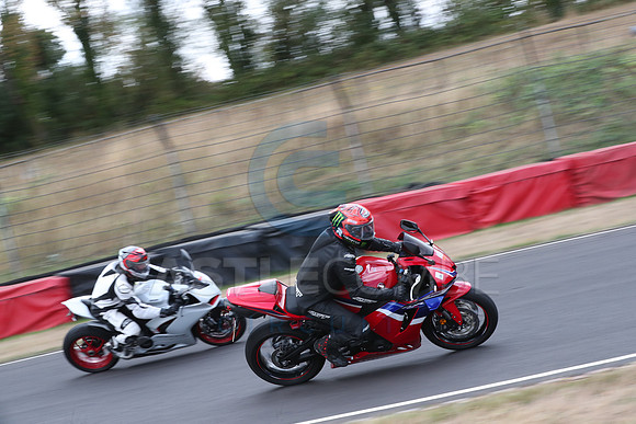 BIKES 0255