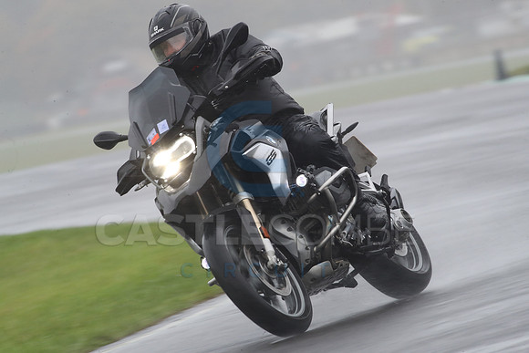 BIKES 1098