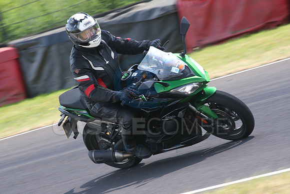 BIKES 1563