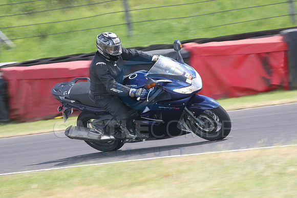 BIKES 1571