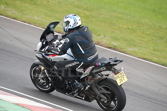 BIKES 2122