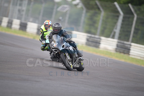 BIKES 1090