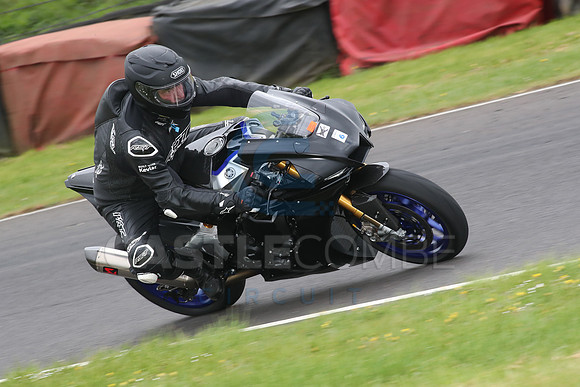 BIKES 1699