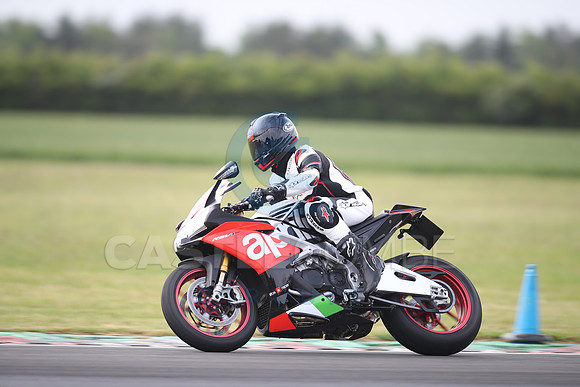 BIKES 1040