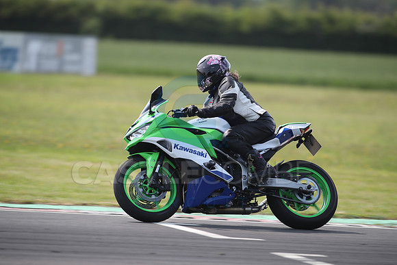 BIKES 1098