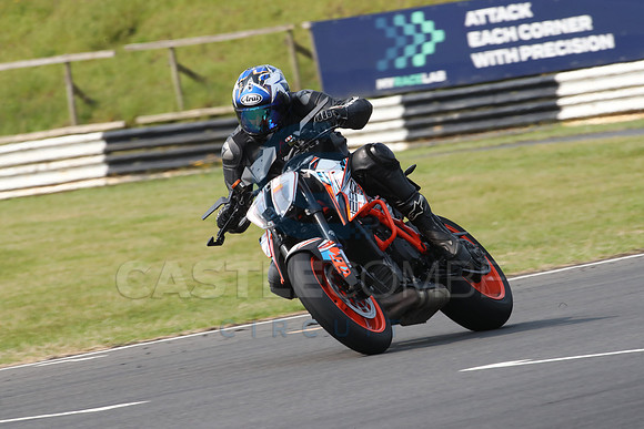 BIKES 0409