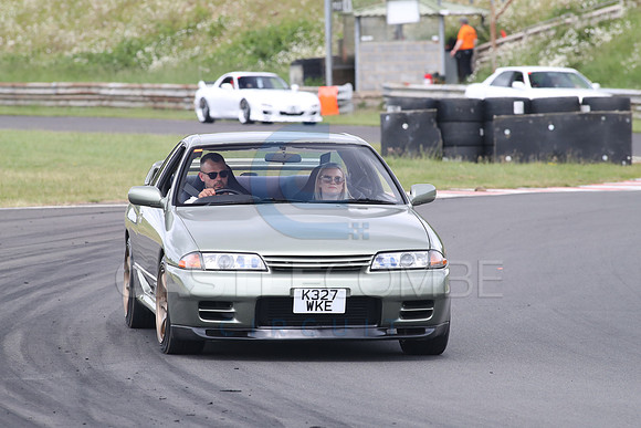 JDM 2758
