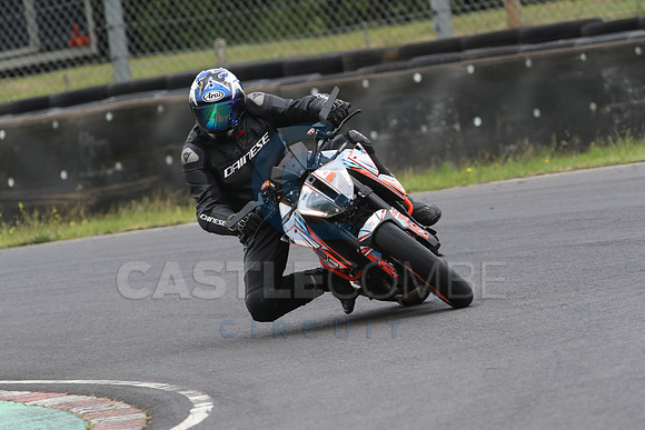 BIKES 0950
