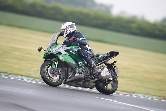 BIKES 1040