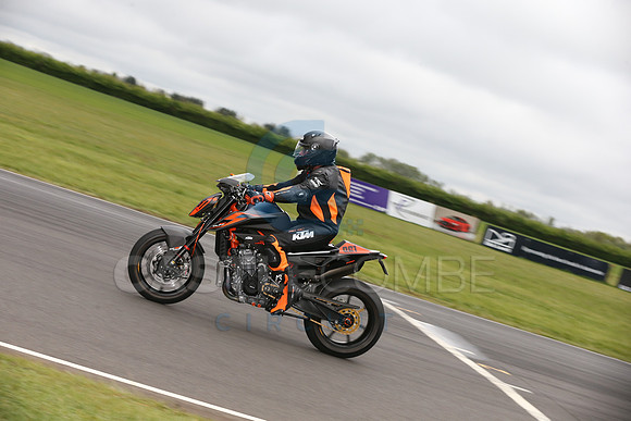 BIKES 0121