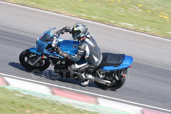 BIKES 2105