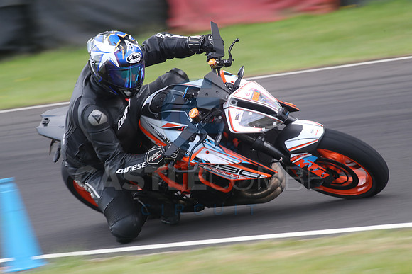 BIKES 1409