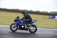 Yamaha R6 blue