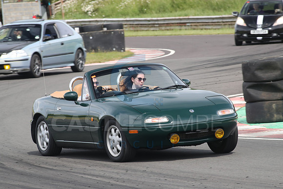 JDM 2095