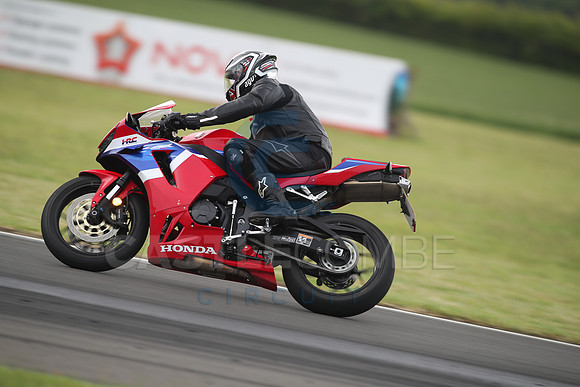 BIKES 1046