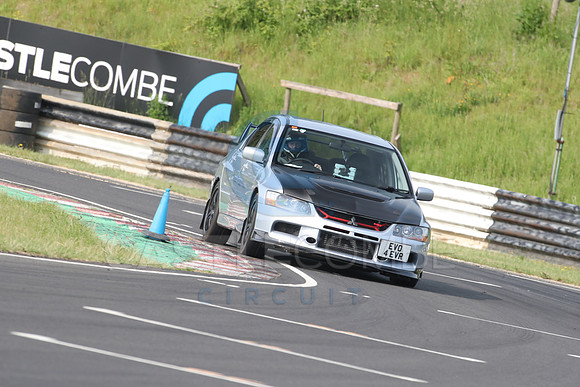JDM 1067