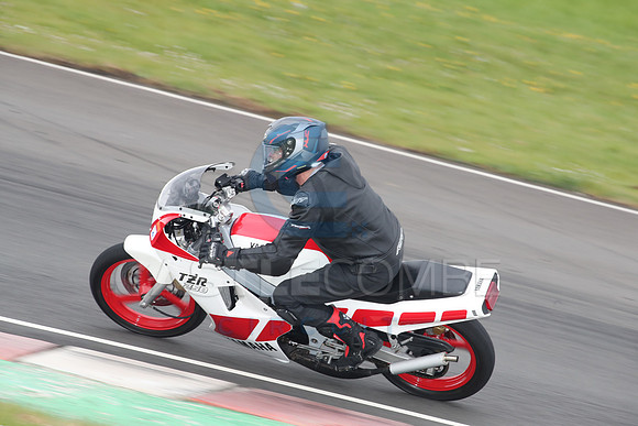 BIKES 2180