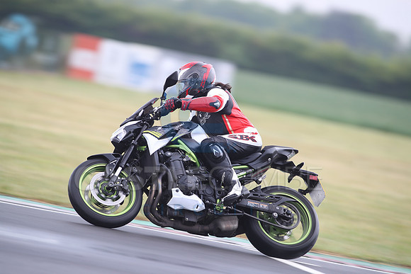 BIKES 1050