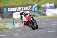 Suzui GSX R red n black