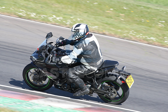 BIKES 2200
