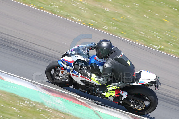BIKES 1068
