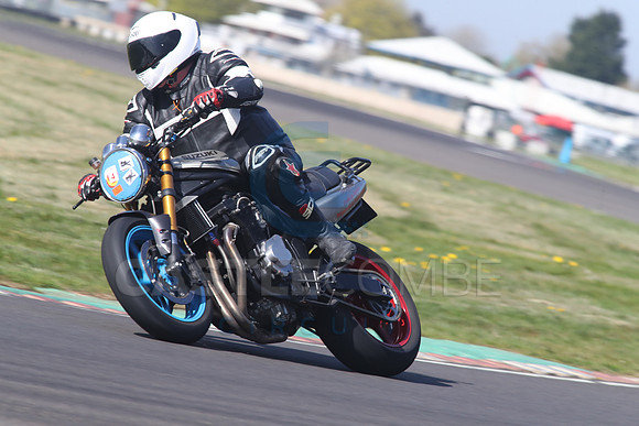BIKES 1335